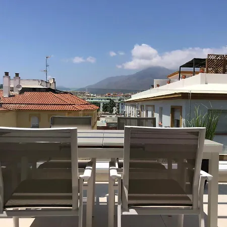 Darya Apartman
