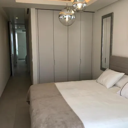 Lejlighed Darya Estepona